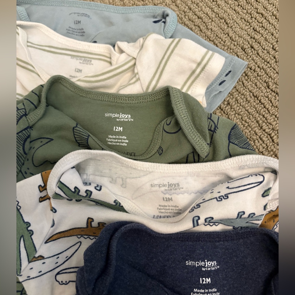 Lot of 12m Baby Boy Clothes - Onesies, Pajamas & Overalls - Picture 2 of 4